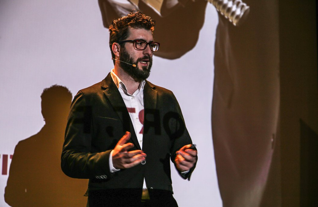 Luca Bozzato Speaker